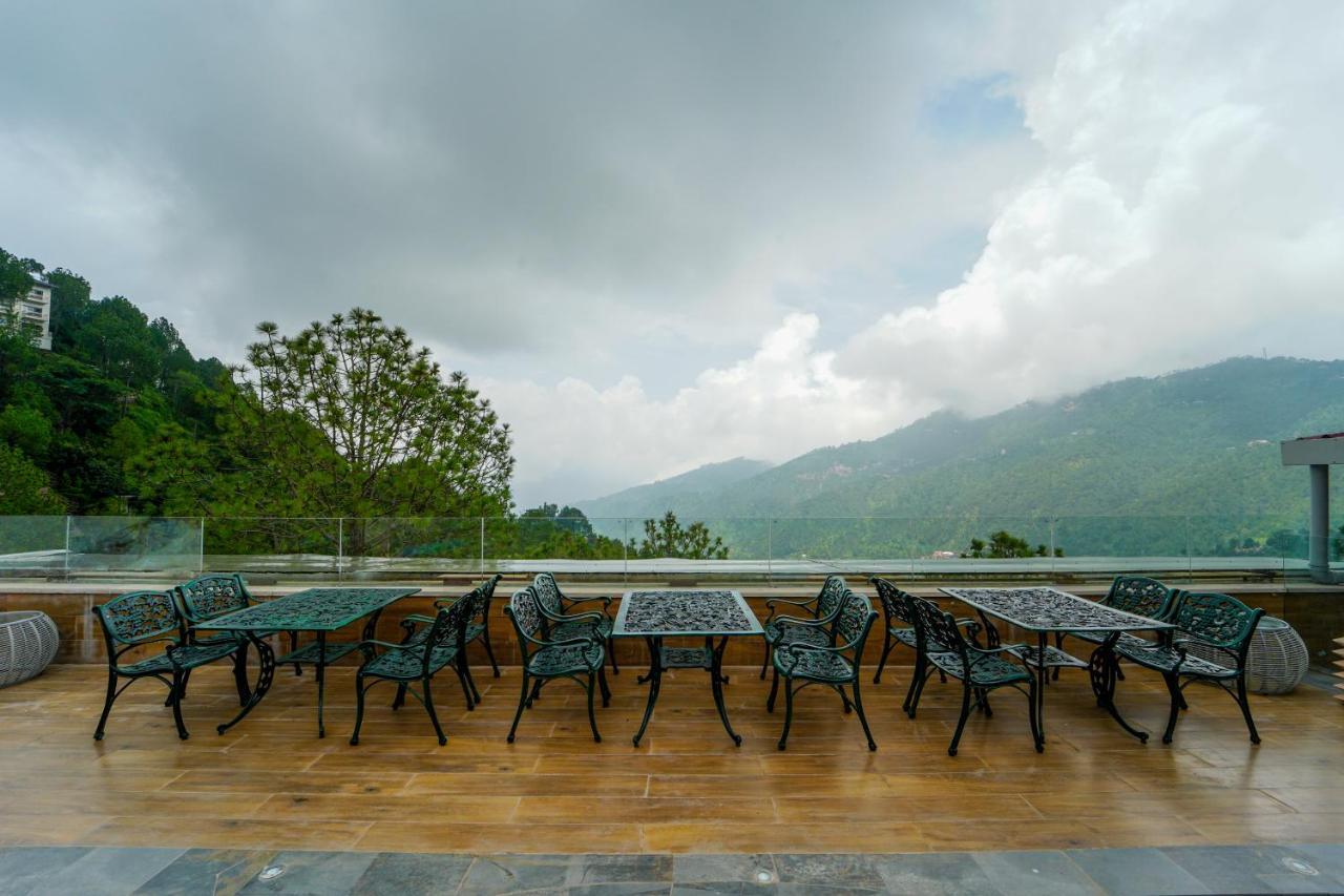 Villasita Resort Kasauli Exterior photo